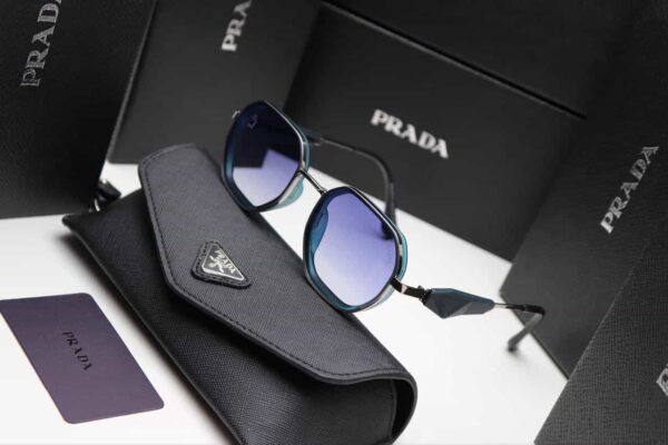 WhatsApp Image 2025-11-20 at 22.52.05_e192d9e1 Aurum Sunglasses