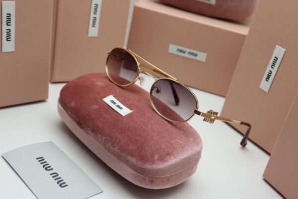 WhatsApp Image 2025-11-20 at 22.52.12_20fae581 Solaris Sunglasses