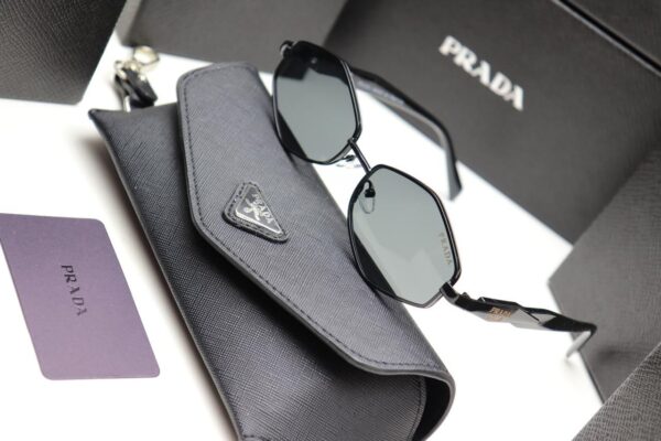 WhatsApp Image 2025-11-21 at 21.09.16_02780e19 Flair Sunglasses