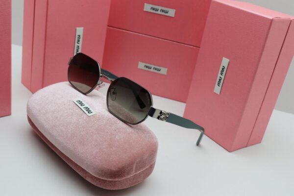WhatsApp Image 2025-11-21 at 21.09.34_37112a95 Octavia Sunglasses