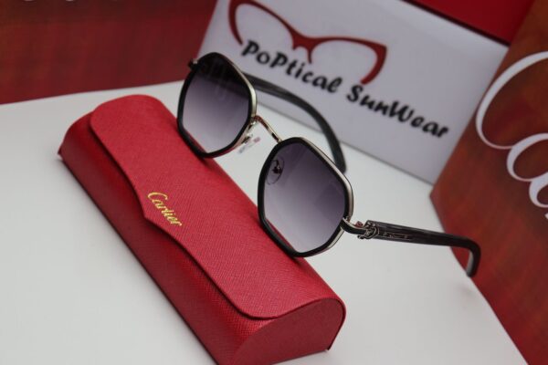 WhatsApp Image 2025-11-21 at 21.09.41_852b5a0b Halo Sunglasses